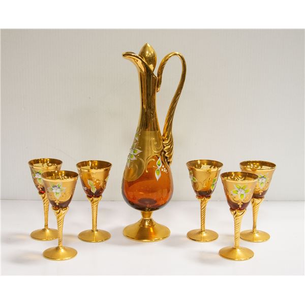 GOLD COLOR GOBLET WITH SIX PIECE GOBLET SET