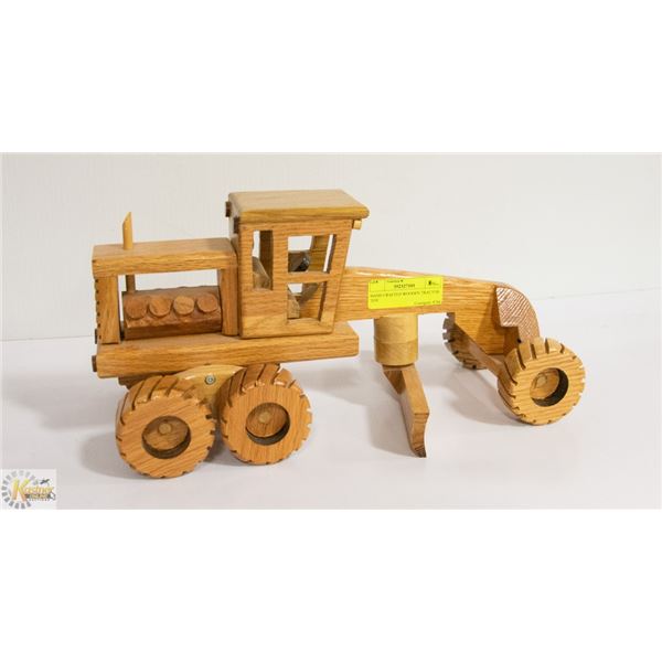 HAND CRAFTED WOODEN GRADER TOY