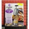 Image 1 : WILTON COOKIE PRO ULTRA II COOKIE PRESS