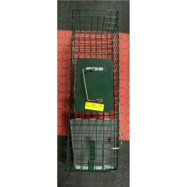 SMALL LIVE ANIMAL TRAP