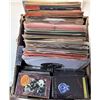 Image 1 : 5)  LOT OF ASSORTED 45 RPM VINTAGE RECORDS
