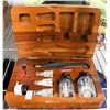 Image 1 : AZTEK AIRBRUSH SET #A4308 IN MAHOGANY CASE
