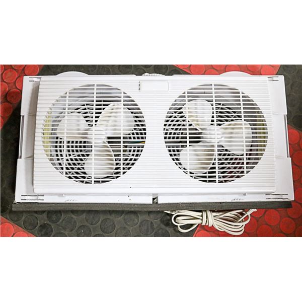 REVERSIBLE DIRECTION WINDOW FAN