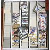 Image 1 : 5000 COUNT BOX OF HOCKEY CARDS