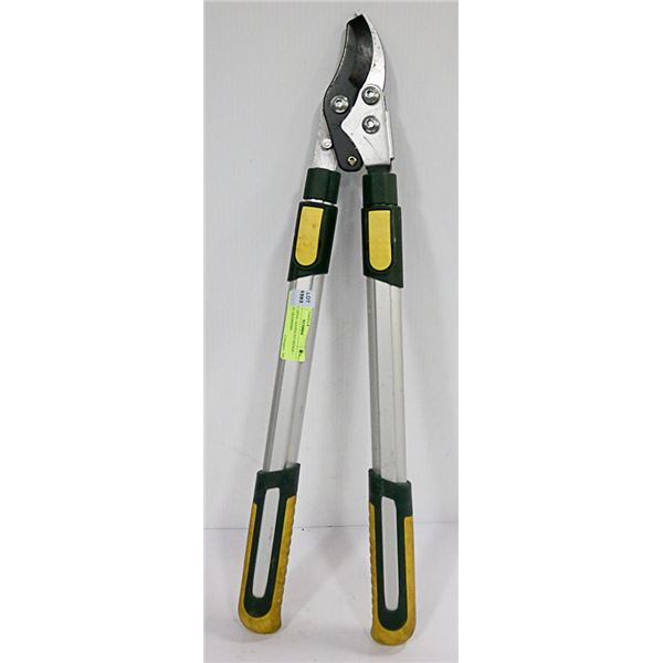 TELESCOPING HANDLED HEDGE / BRANCH TRIMMERS