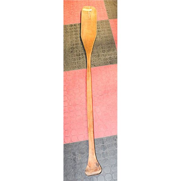 VINTAGE 1940'S CANOE PADDLE