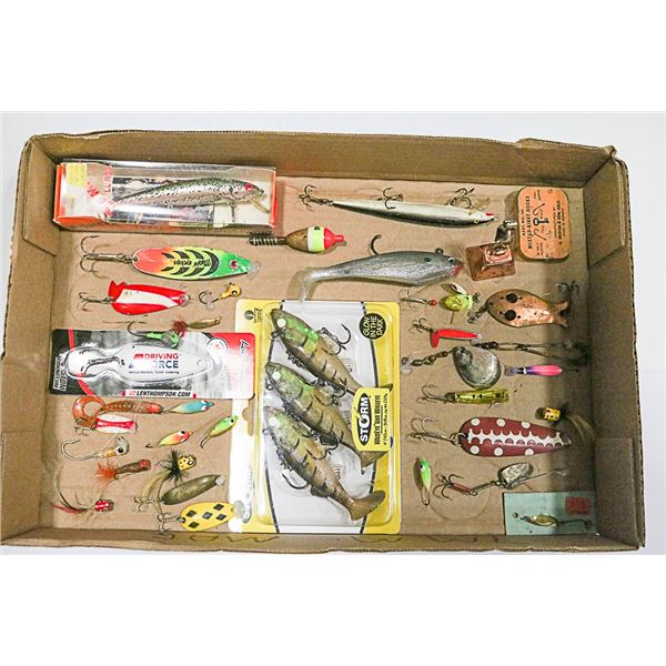 TRAY OF FISHING LURES