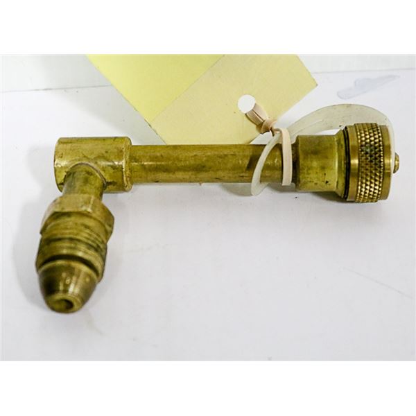 BRASS LANTERN ADAPTER FOR PROPANE TANK
