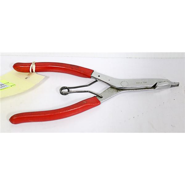 REVERSE PLIERS