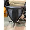 Image 3 : ROLLING OFFICE CHAIR