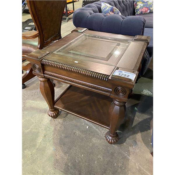 NEW OUT OF BOX GLASS TOP END TABLE 25 X 26 X 26"