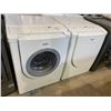 Image 1 : BOSCH NEXXT SERIES WASHER + DRYER