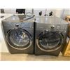 Image 1 : ELECTROLUX WASHER + DRYER