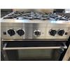 Image 2 : BLUESTAR 4 BURNER GAS STOVE WITH GAS CONVECTION OVEN MISSING KNOB 30"
