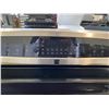 Image 2 : KENMORE INDUCTION STOVE WITH CONVECTION OVEN MISSING OVEN TRAY