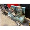 Image 2 : SPEEDAIRE AIR COMPRESSOR