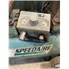Image 3 : SPEEDAIRE AIR COMPRESSOR