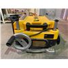 Image 3 : DEWALT 13' THICKNESS PLANER 120V MODEL DW735