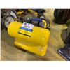 Image 1 : POWER FIST 2HP 4.6 GALLON TWIN STACK COMPRESSOR