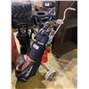 Image 1 : 11 PC GOLF SET WITH WILSON GOLF BAG