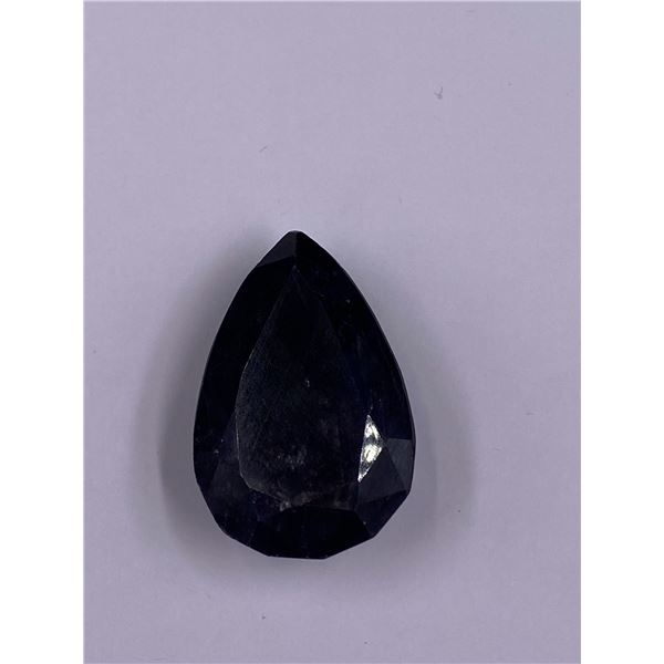 ROUGH MINERAL POLISHED QUALITY SAPPHIRE 132.60CT - 26.52G, 38 X 27 X 14MM, MADAGASCAR