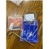 Image 1 : GUITAR CAPO + GUITAR STRINGS