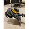 Image 2 : DEWALT CORDLESS STRING TRIMMER DCST920 WITH BATTERY & SCRUB BRUSH, NO CHARGER