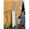 Image 1 : LADDER & FOLDING TABLE