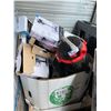 Image 1 : GAYLORD OF ASSORTED MISC. ITEMS
