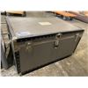 Image 1 : LGB LIMITED EDITION TRUNK 136/400 VISIBLE FLAWS