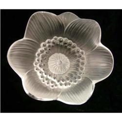 A FROSTED TO CLEAR POPPY PERFUME STOPPER