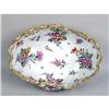 Image 7 : A POLYCHROME-DECORATED PARCEL-GILT PORCELAIN OVAL TRAY