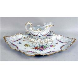 A POLYCHROME DECORATED PARCEL GILT PORCELAIN SERVING TRAY