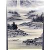 Image 2 : A CHINESE WALL SCROLL PAINTED ON SILK EN GRISAILLE