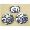 Image 5 : A MISCELLANEOUS GROUP OF BLUE AND WHITE PORCELAIN TABLE ARTICLES