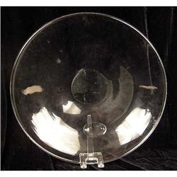 A GROUP OF ASSORTED TABLE ARTICLES