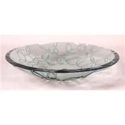 A COLORLESS ART GLASS BOWL