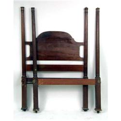 A PAIR OF EARLY AMERICAN-STYLE TESTER BEDS