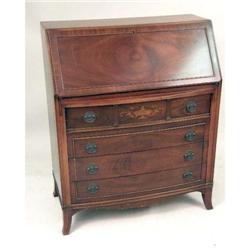 A FEDERAL-STYLE SLANT FRONT DESK