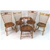 Image 1 : A GROUP OF FIVE AMERICAN COUNTRY SPINDLE BACK CHAIRS
