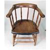 Image 4 : A GROUP OF FIVE AMERICAN COUNTRY SPINDLE BACK CHAIRS