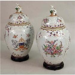 A PAIR OF CHINESE EXPORT PORCELAIN COVERED GINGER JARS