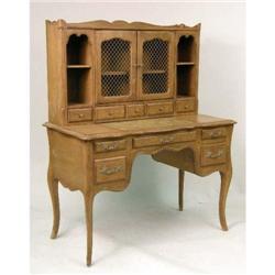 A LOUIS XV STYLE LADY`S DESK