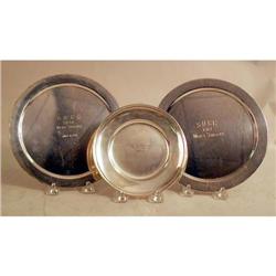 A PAIR OF BOARDMAN STERLING SILVER CIRCULAR TROPHY TRAYS