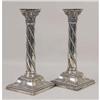 Image 1 : A PAIR OF ENGLISH STERLING COLUMNAR SILVER CANDLESTICKS