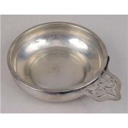 THE STERLING SILVER MFG. CO. STERLING SILVER PORRINGER