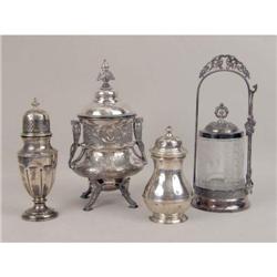 A GROUP OF VICTORIAN SILVER ITEMS