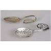 Image 4 : A GROUP OF STERLING SILVER CHILDREN`S TABLE ITEMS