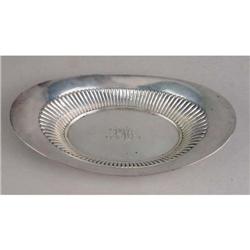 A WATSON STERLING SILVER OVAL BREAD TRAY
