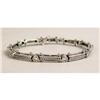 Image 1 : A 14K WHITE GOLD AND DIAMOND BRACELET